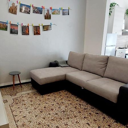 Ca' Mariuccia. Appartamento A Un Passo Dal Mare 사보나 외부 사진
